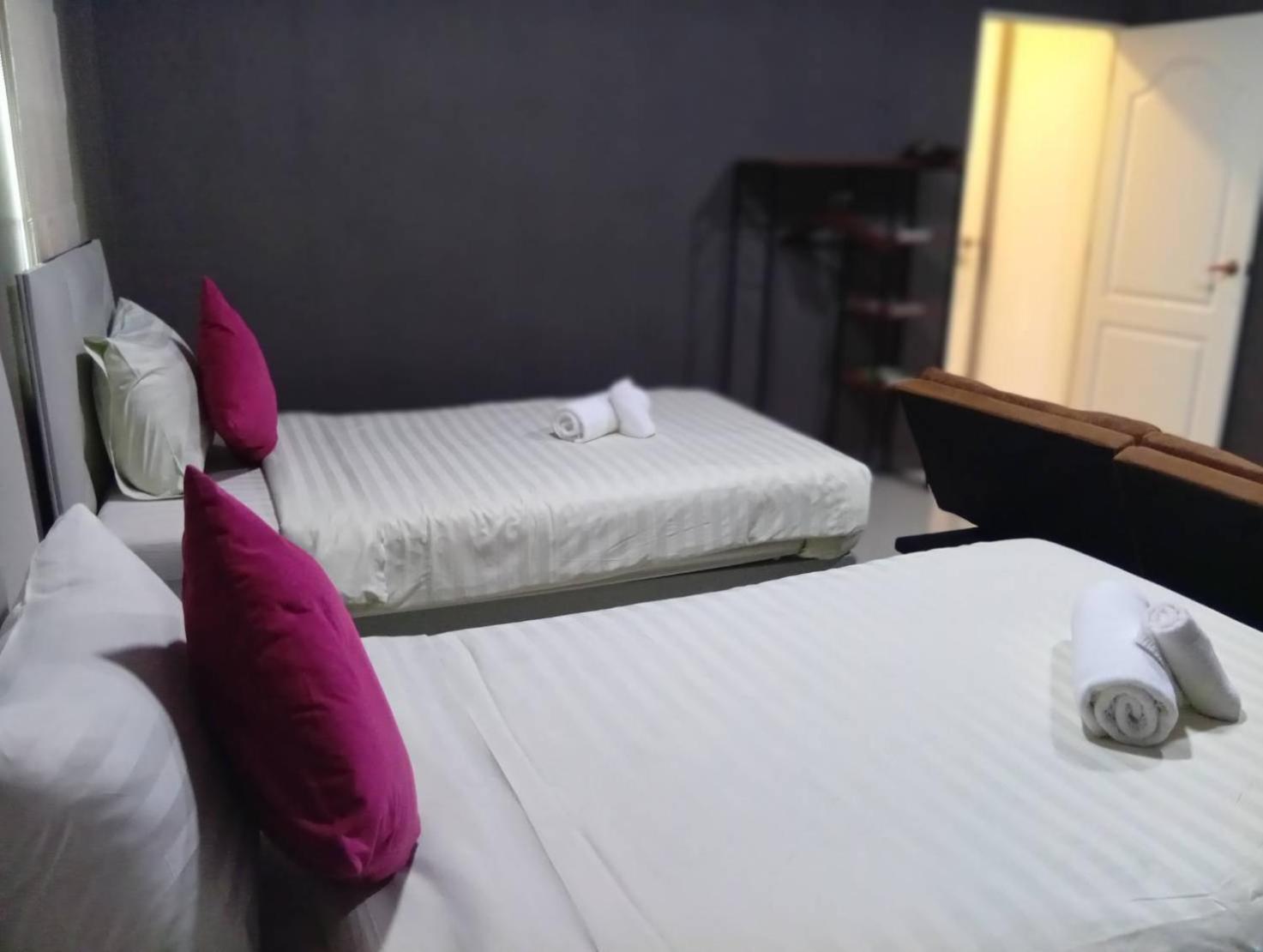 Khokeng Room Bangkok Bagian luar foto